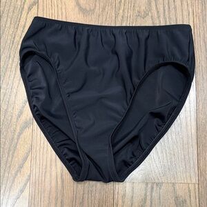 Jones New York Classic Black Swim Bottoms size 10 or medium
